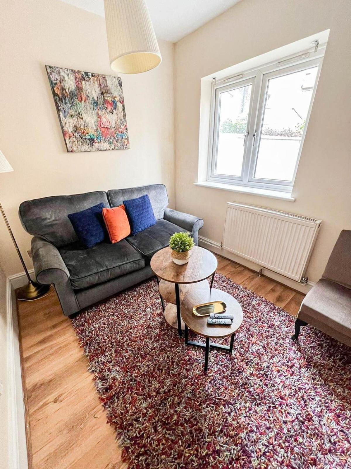 Lovely 1 Bedroom Flat In West Kensington Central London, Shepherd'S Bush Exterior photo