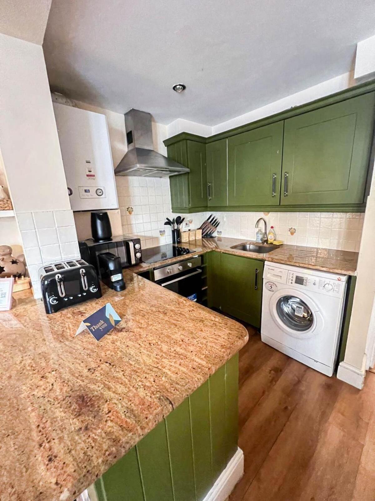 Lovely 1 Bedroom Flat In West Kensington Central London, Shepherd'S Bush Exterior photo