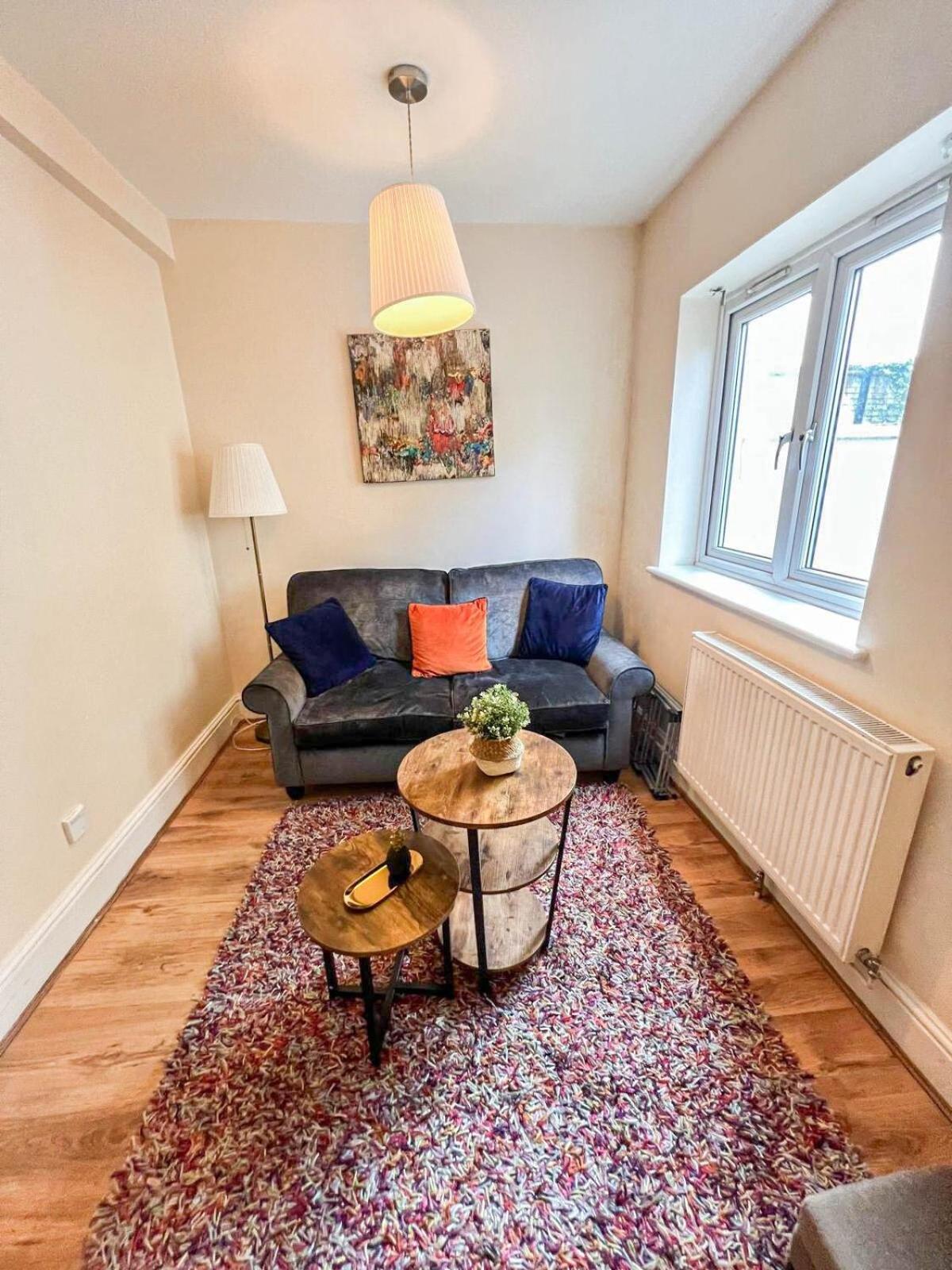 Lovely 1 Bedroom Flat In West Kensington Central London, Shepherd'S Bush Exterior photo